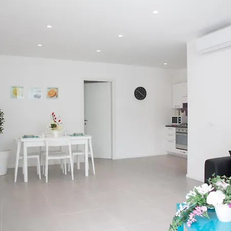 Baia Degli Ulivi Apartments Cefalu Room photo