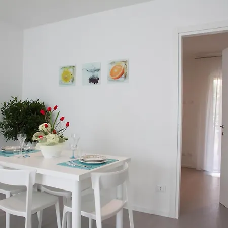 Baia Degli Ulivi Apartments Cefalu Room photo